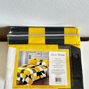 Yellow and Black Bedding Set